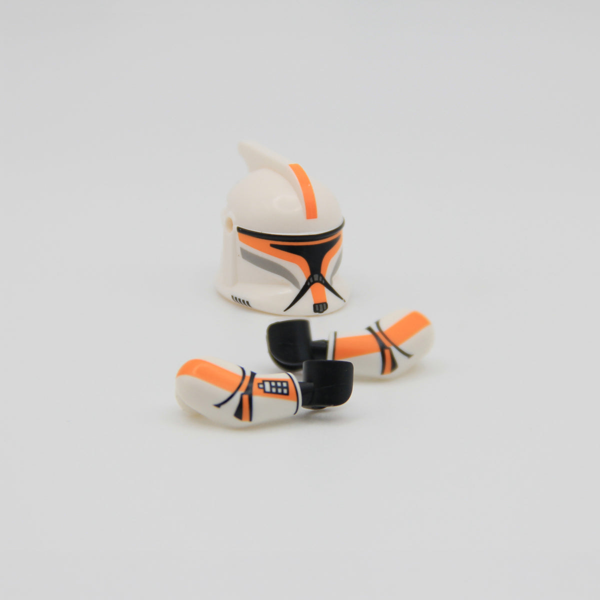 LEGO Star Wars Clone Trooper helmet and arms 212th by Ra'is Customs and Brick Daddy Minifigures