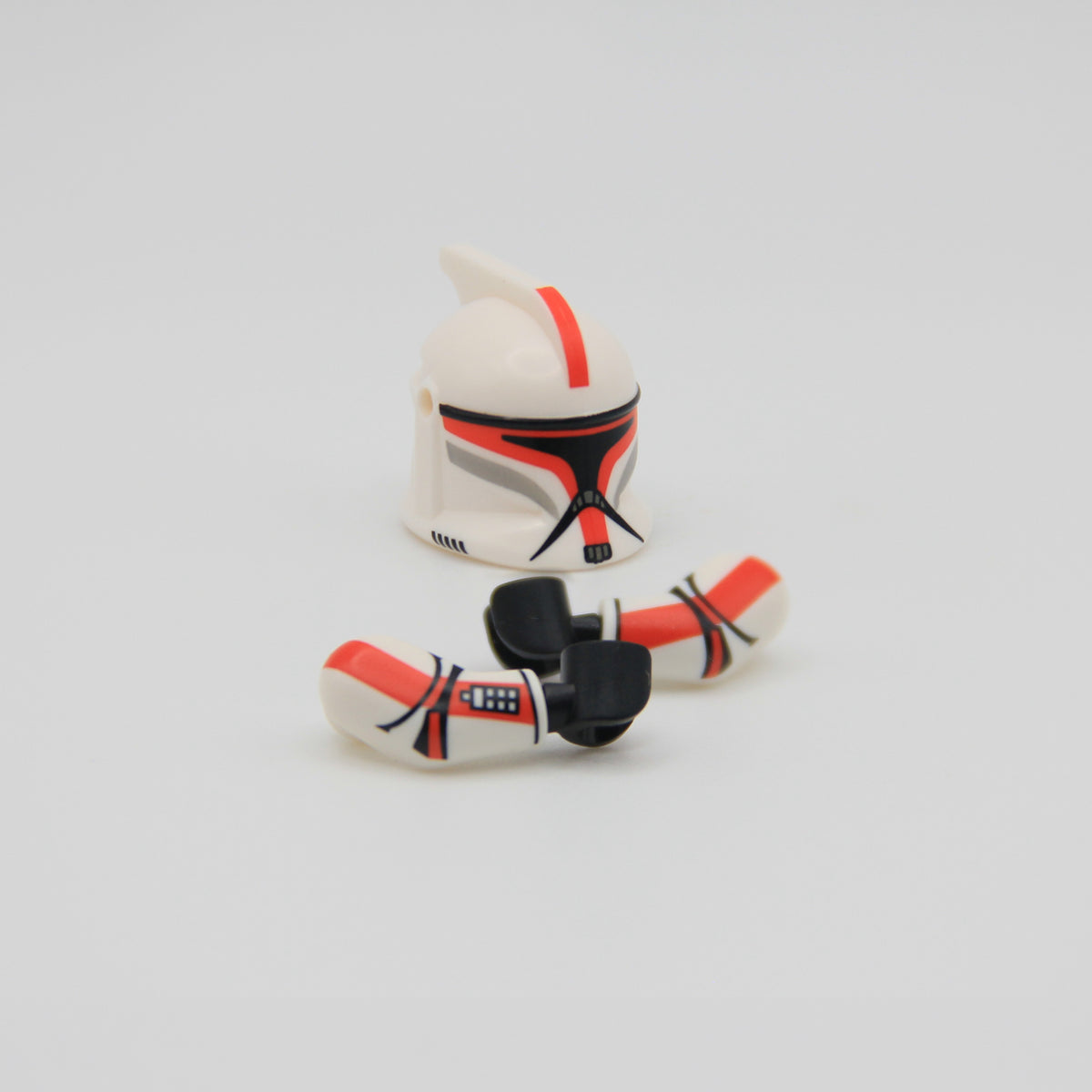 LEGO Star Wars Clone Trooper helmet and arms K Company by Ra'is Customs and Brick Daddy Minifigures