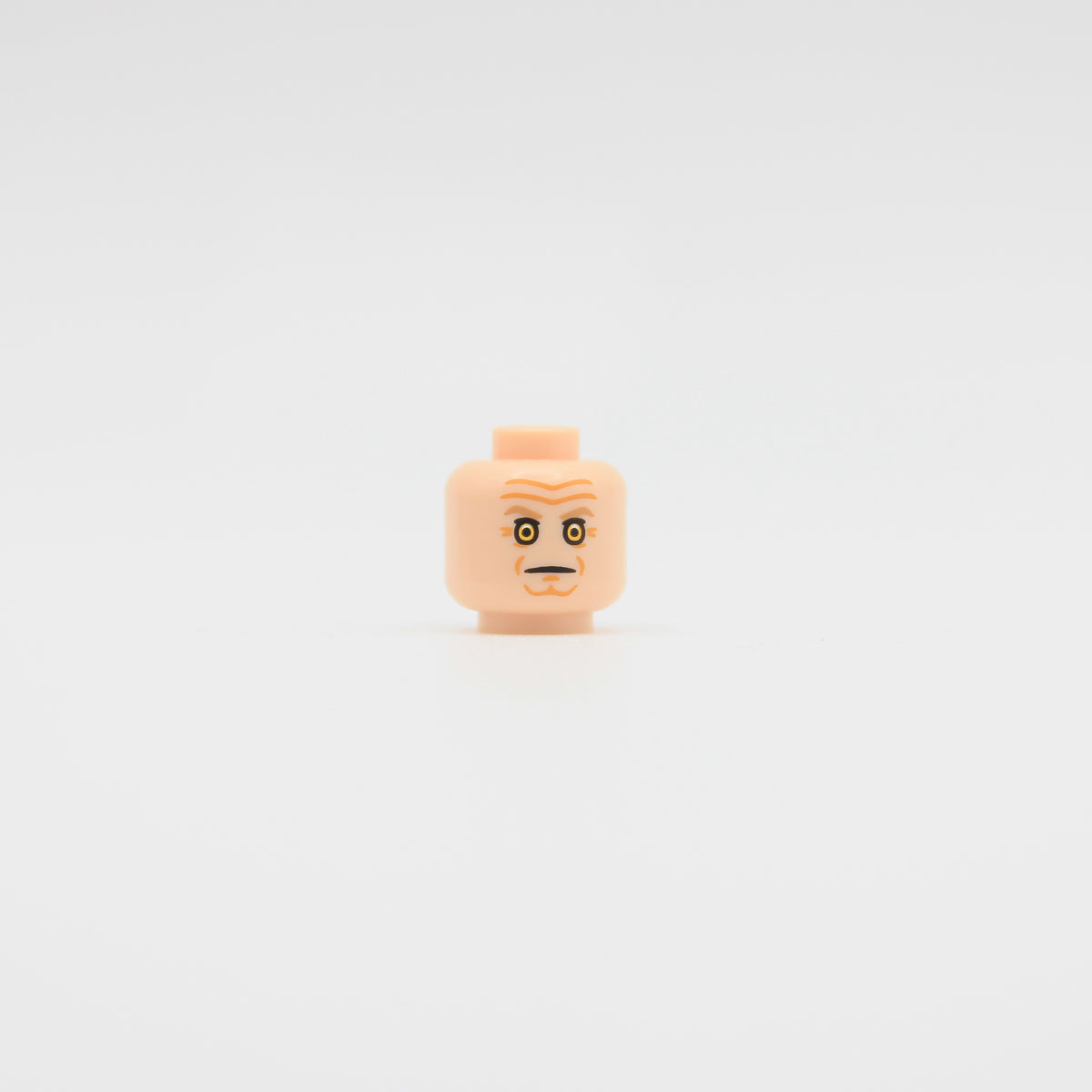 Captive Conniver Pupil Head